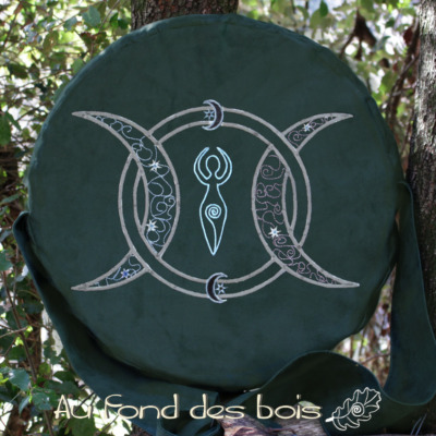 TPL VERT . Sac housse pour tambour chamanique broderie Triple lune vert