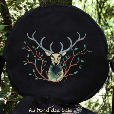 broderie HIBOU VIOLET sachousse pour tambour chamanique broderie hibou violet