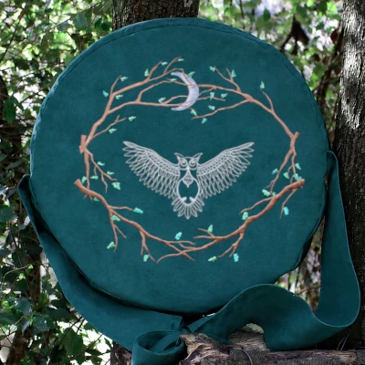 broderie hIBOU VERT sac housse pour tambour chamanique hibou vert